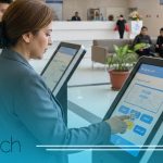 کاربردهای کیوسک لمسی در مراکز خدماتی مثل بیمارستانها، بانکها و فرودگاهها